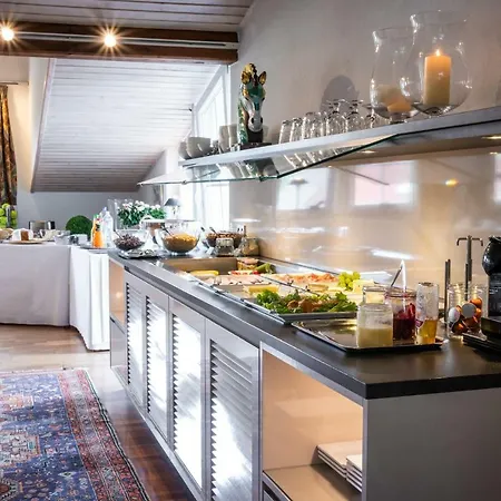 コンル ホテル エルヴァンゲン